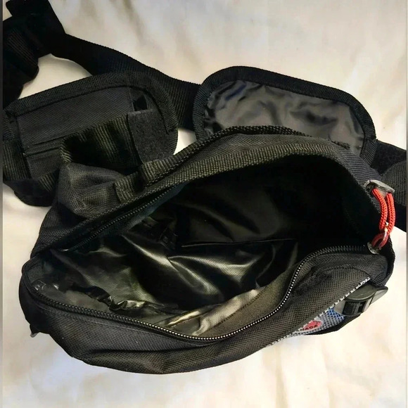 Canada Fanny Waist travel Sports adventure waterproof Pounch strap Black Zipper - Picture 8 of 11